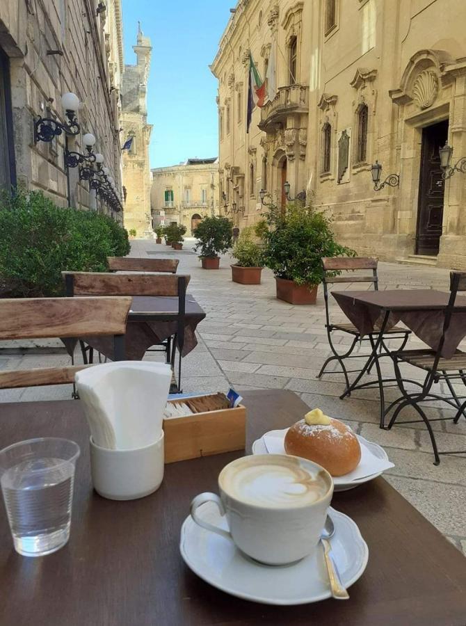 Lecce Stazione Centrale Bagian luar foto